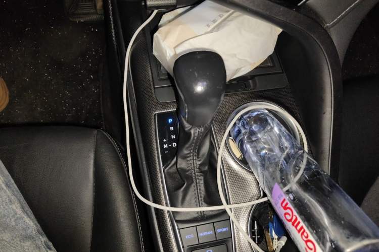 Used Toyota Camry 2021 2.0S FENGSHANG Edition Gear Lever