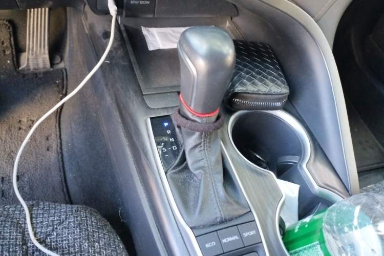 Used Toyota Camry 2021 Dual-Motor 2.5HG Luxury Edition Gear Lever