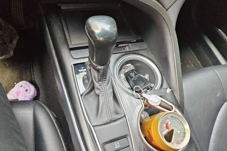 Used Toyota Camry 2021 2.0G Luxury Edition Gear Lever