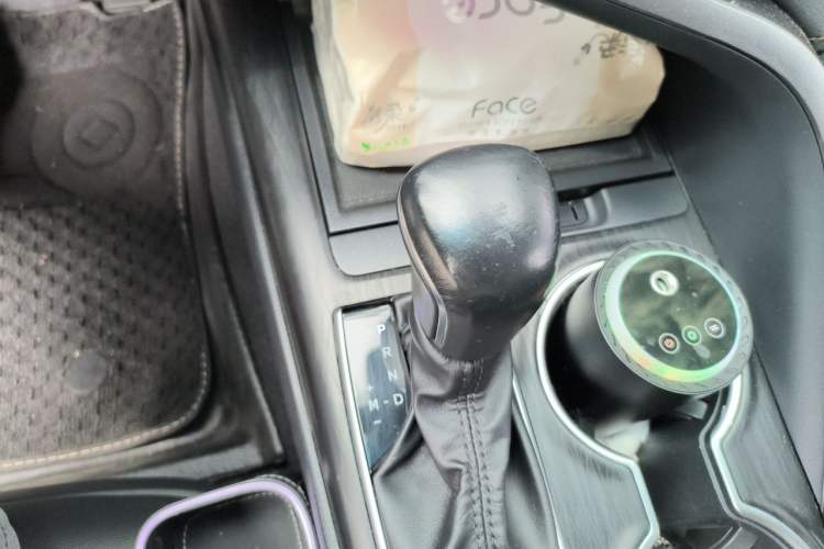 Used Toyota Camry 2021 2.0G Luxury Edition Gear Lever