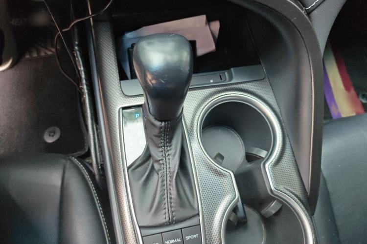 Used Toyota Camry 2021 2.5S Fēngshàng Edition Gear Lever
