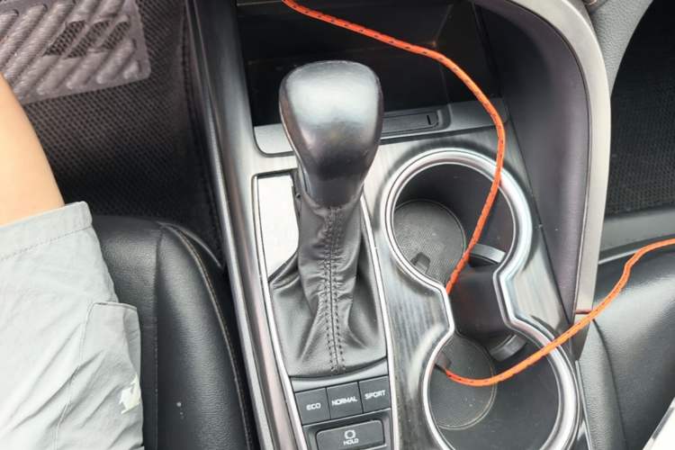 Used Toyota Camry 2021 2.5G Luxury Edition Gear Lever