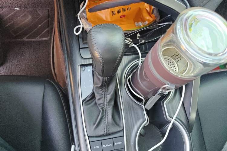 Used Toyota Camry 2021 Dual-Motor 2.5HG Luxury Edition Gear Lever