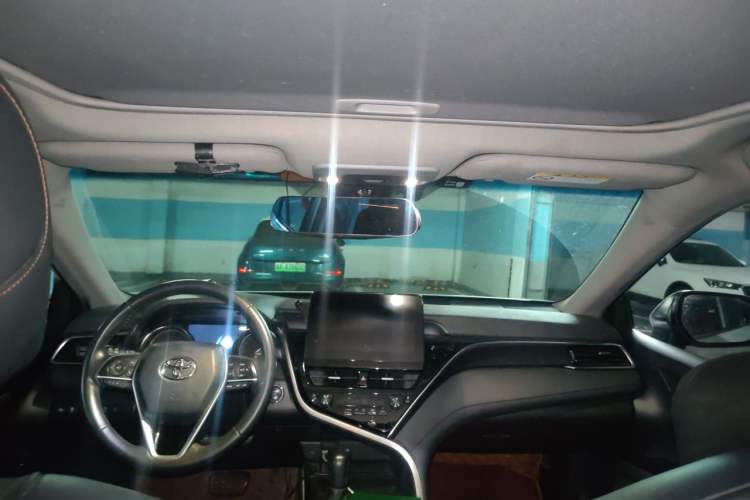 Used Toyota Camry 2021 2.0G Luxury Edition Headliner