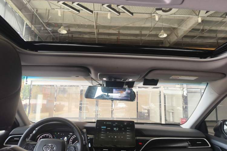 Used Toyota Camry 2021 2.0G Luxury Edition Headliner