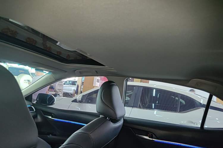 Used Toyota Camry 2021 Dual-Motor 2.5 HGVP Leading Edition Headliner