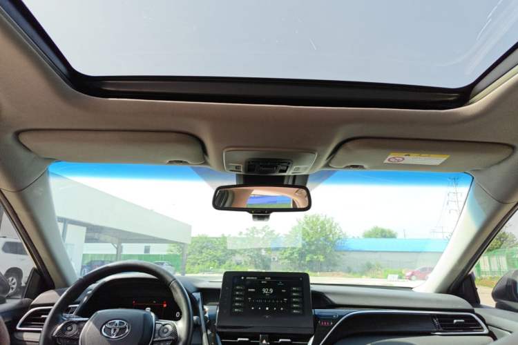 Used Toyota Camry 2021 2.5G Luxury Edition Headliner