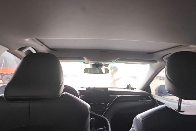 Used Toyota Camry 2021 2.0G Luxury Edition Headliner