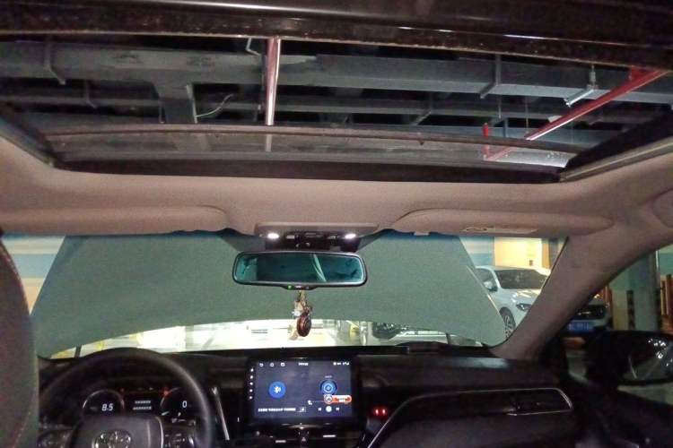 Used Toyota Camry 2021 2.5G Luxury Edition Headliner
