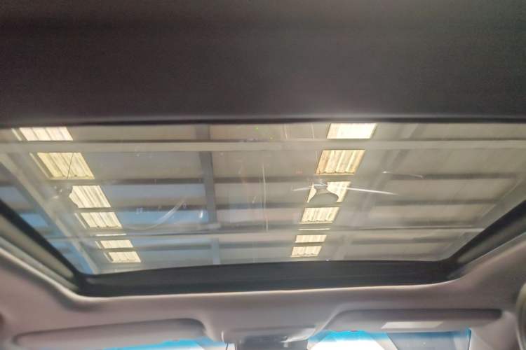 Used Toyota Camry 2021 2.5G Luxury Edition Headliner