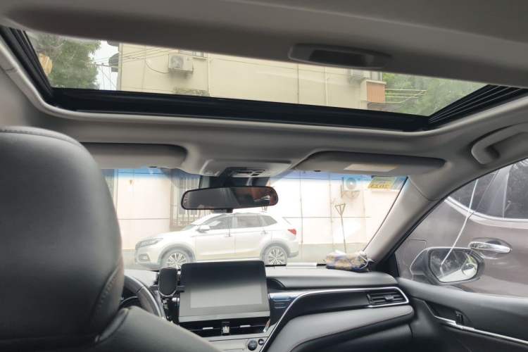 Used Toyota Camry 2021 2.0G Luxury Edition Headliner