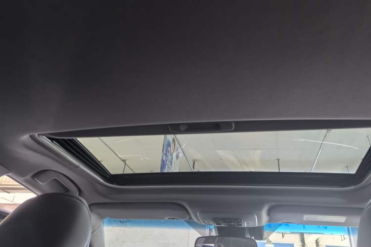 Used Toyota Camry 2021 2.0G Luxury Edition Headliner