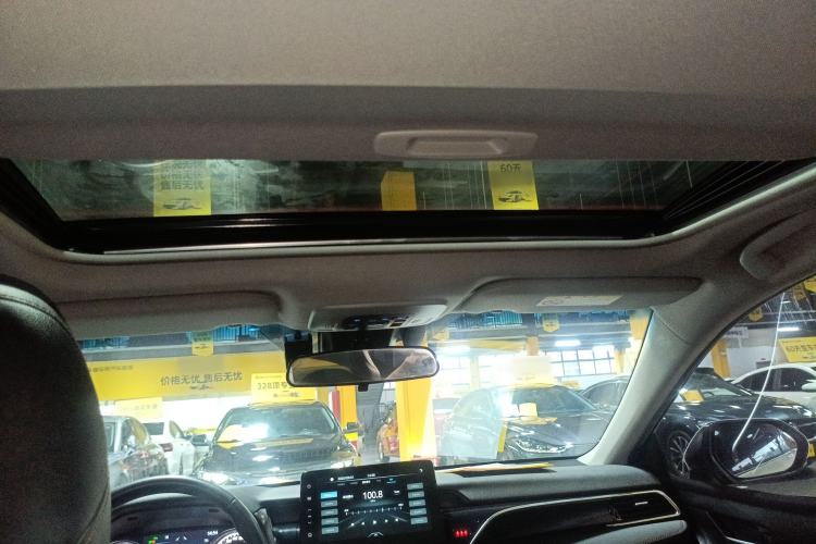 Used Toyota Camry 2021 2.0G Luxury Edition Headliner