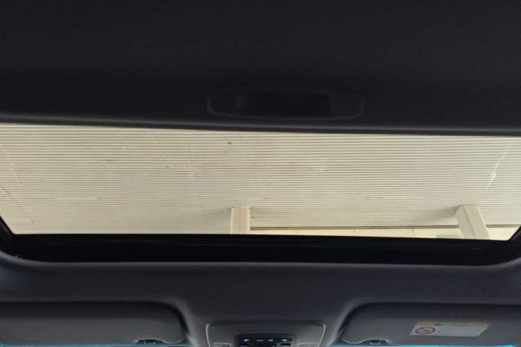 Used Toyota Camry 2021 2.0G Luxury Edition Headliner