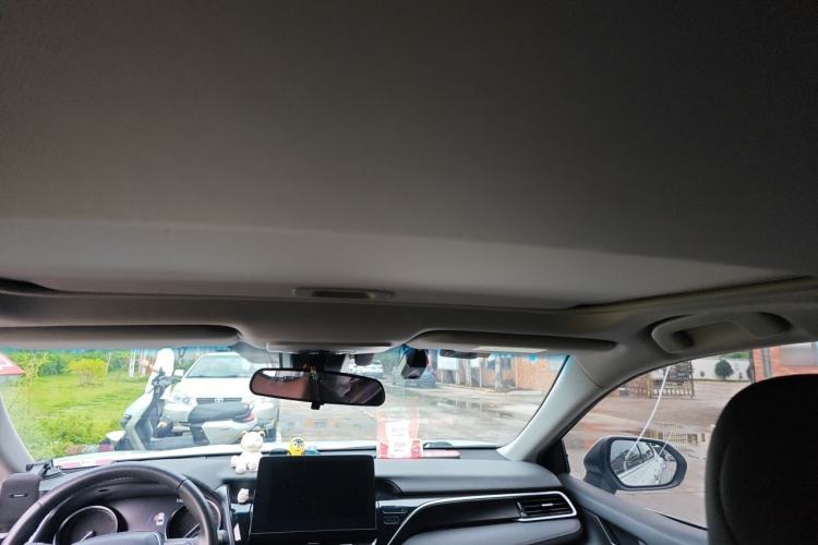 Used Toyota Camry 2021 2.0G Luxury Edition Headliner