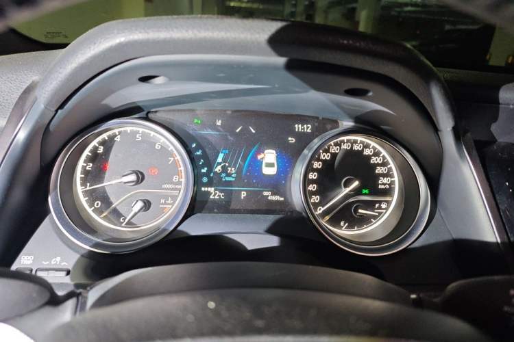 Used Toyota Camry 2021 2.0G Luxury Edition Instrument Cluster