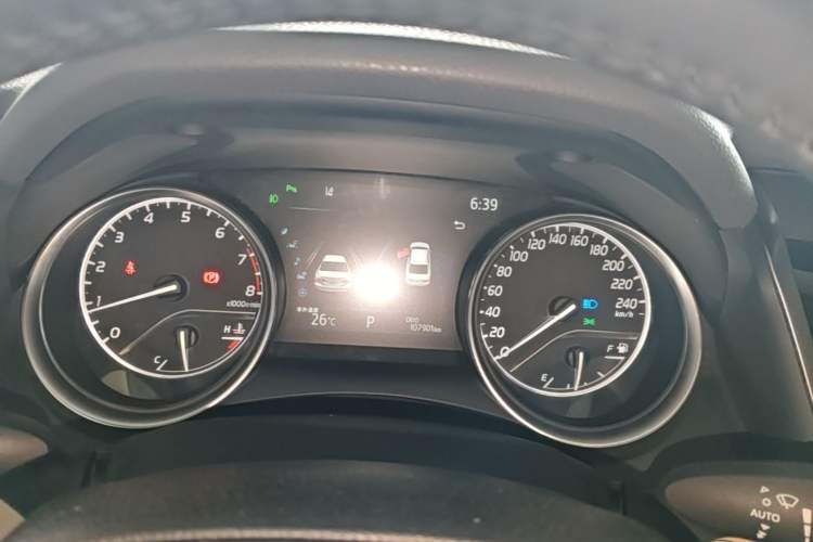 Used Toyota Camry 2021 2.0G Luxury Edition Instrument Cluster