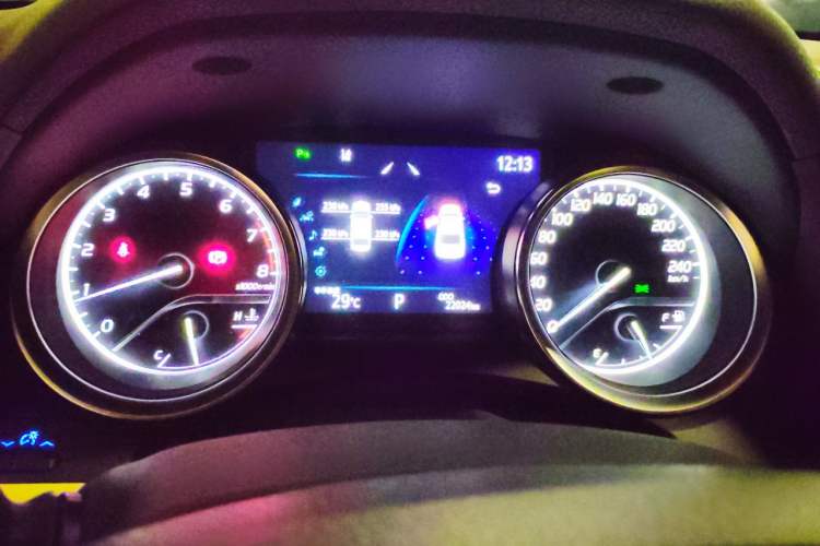 Used Toyota Camry 2021 2.0G Luxury Edition Instrument Cluster