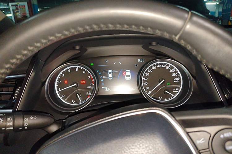 Used Toyota Camry 2021 2.0G Luxury Edition Instrument Cluster