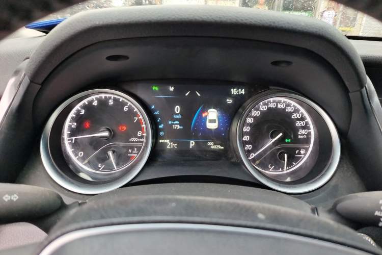 Used Toyota Camry 2021 2.0G Luxury Edition Instrument Cluster