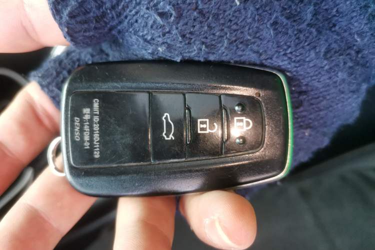 Used Toyota Camry 2021 2.0G Luxury Edition Interior 1