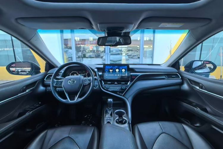 Used Toyota Camry 2021 2.5G Luxury Edition Interior 1