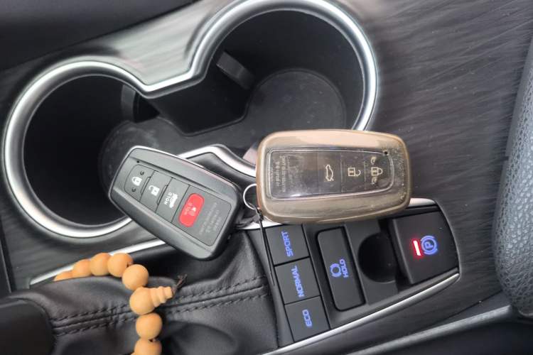 Used Toyota Camry 2021 2.5G Luxury Edition Interior 1