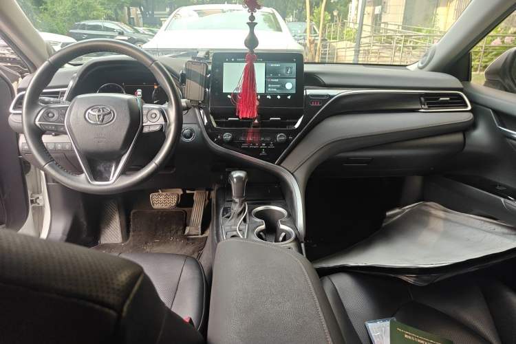 Used Toyota Camry 2021 2.5Q Flagship Edition Interior 2