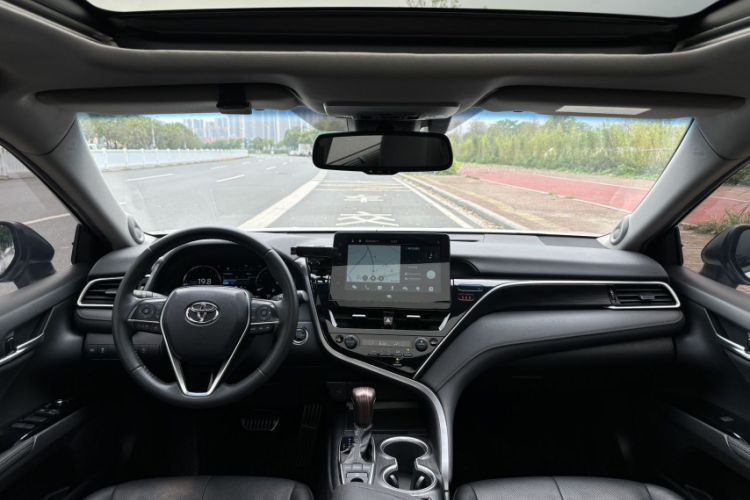 Used Toyota Camry 2021 2.5Q Flagship Edition Interior 2