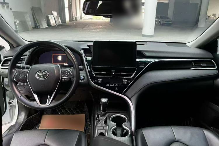 Used Toyota Camry 2021 2.5G Luxury Edition Interior 2