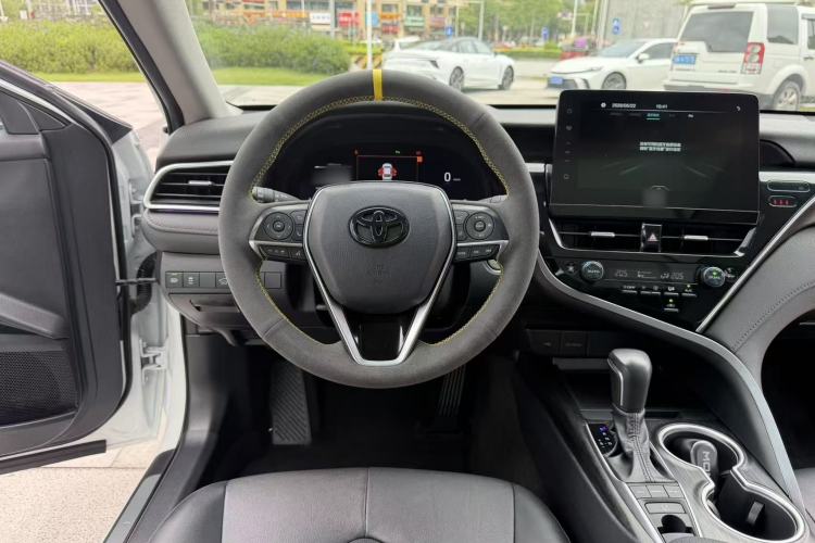 Used Toyota Camry 2021 2.5G Luxury Edition Interior 2