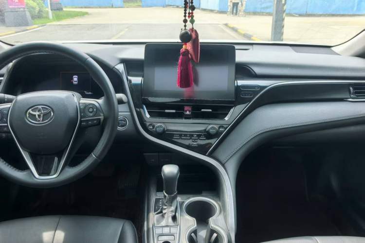 Used Toyota Camry 2021 2.5G Luxury Edition Interior 2
