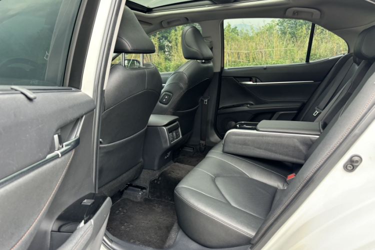 Used Toyota Camry 2021 2.5Q Flagship Edition Interior 3