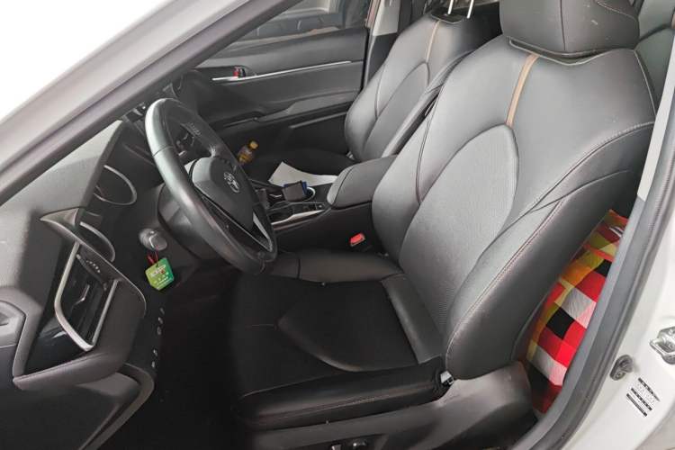 Used Toyota Camry 2021 2.0G Luxury Edition Left Front Seat