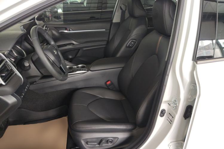 Used Toyota Camry 2021 2.0G Luxury Edition Left Front Seat
