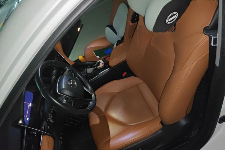 Used Toyota Camry 2021 2.5G Luxury Edition Left Front Seat