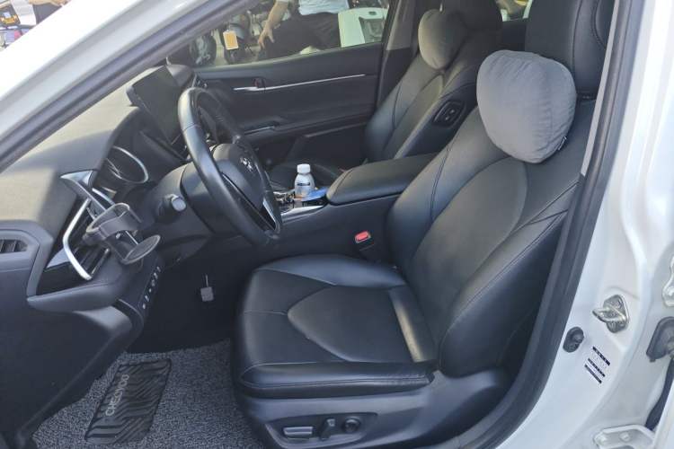 Used Toyota Camry 2021 2.0G Luxury Edition Left Front Seat