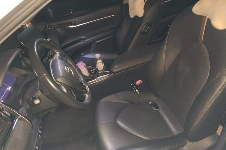 Used Toyota Camry 2021 2.5G Luxury Edition Left Front Seat