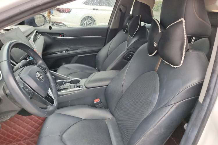 Used Toyota Camry 2021 2.0G Luxury Edition Left Front Seat