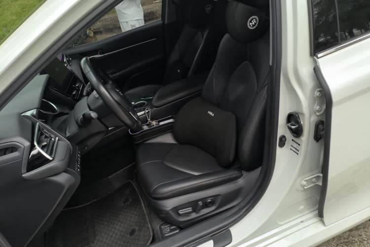 Used Toyota Camry 2021 2.0G Luxury Edition Left Front Seat