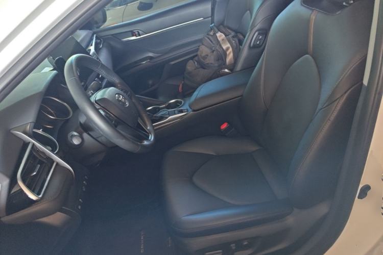 Used Toyota Camry 2021 2.0G Luxury Edition Left Front Seat