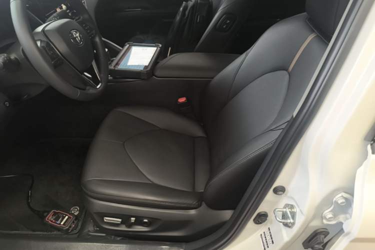 Used Toyota Camry 2021 Dual-Motor 2.5HG Luxury Edition Left Front Seat