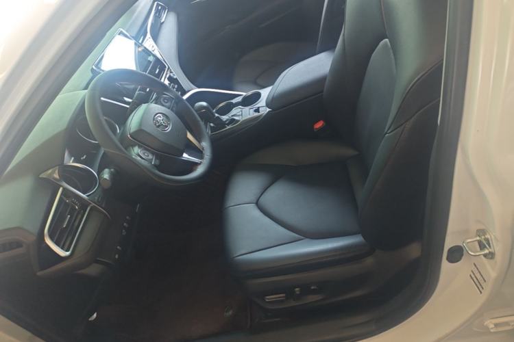 Used Toyota Camry 2021 2.0G Luxury Edition Left Front Seat