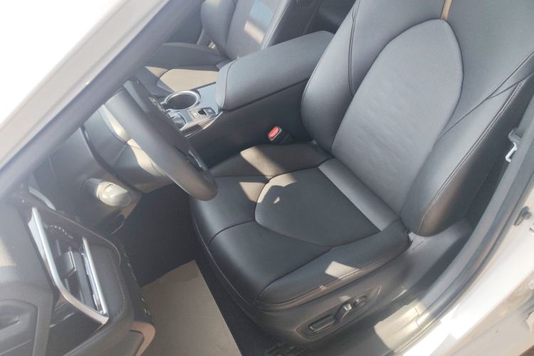 Used Toyota Camry 2021 2.0G Luxury Edition Left Front Seat