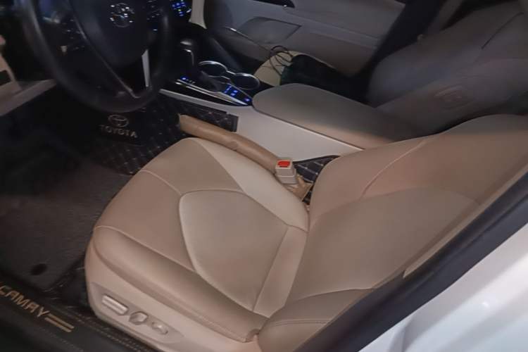 Used Toyota Camry 2021 Dual-Motor 2.5 HGVP Leading Edition Left Front Seat