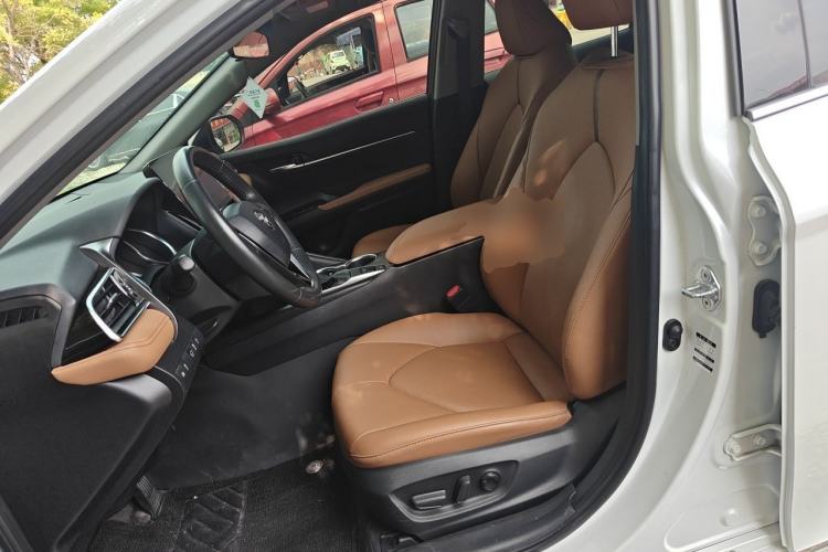 Used Toyota Camry 2021 2.0G Luxury Edition Left Front Seat