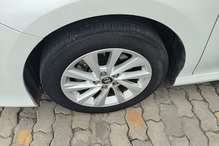 Used Toyota Camry 2021 2.0G Luxury Edition Left Front Wheel Hub