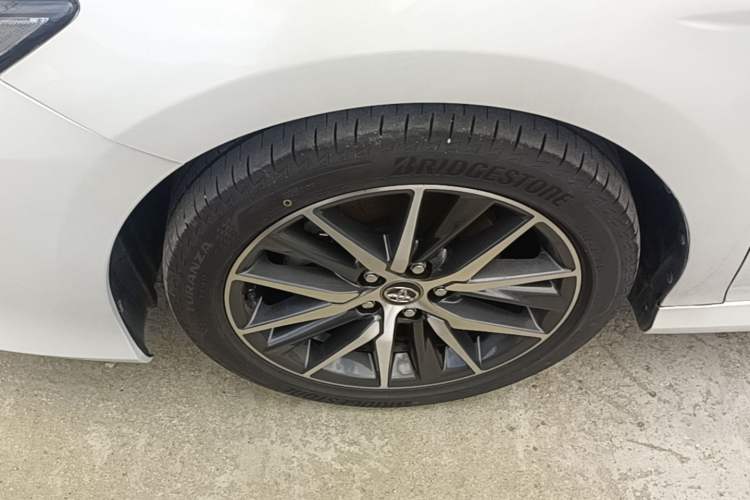 Used Toyota Camry 2021 2.5G Luxury Edition Left Front Wheel Hub