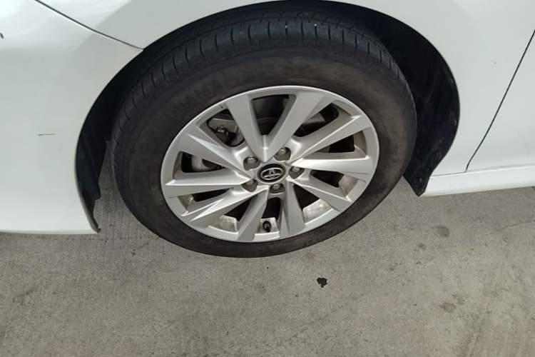 Used Toyota Camry 2021 2.0G Luxury Edition Left Front Wheel Hub