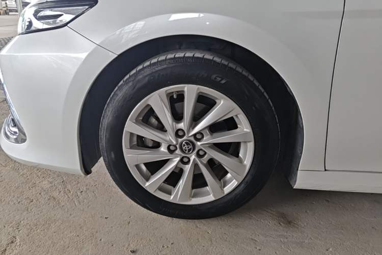 Used Toyota Camry 2021 2.0G Luxury Edition Left Front Wheel Hub